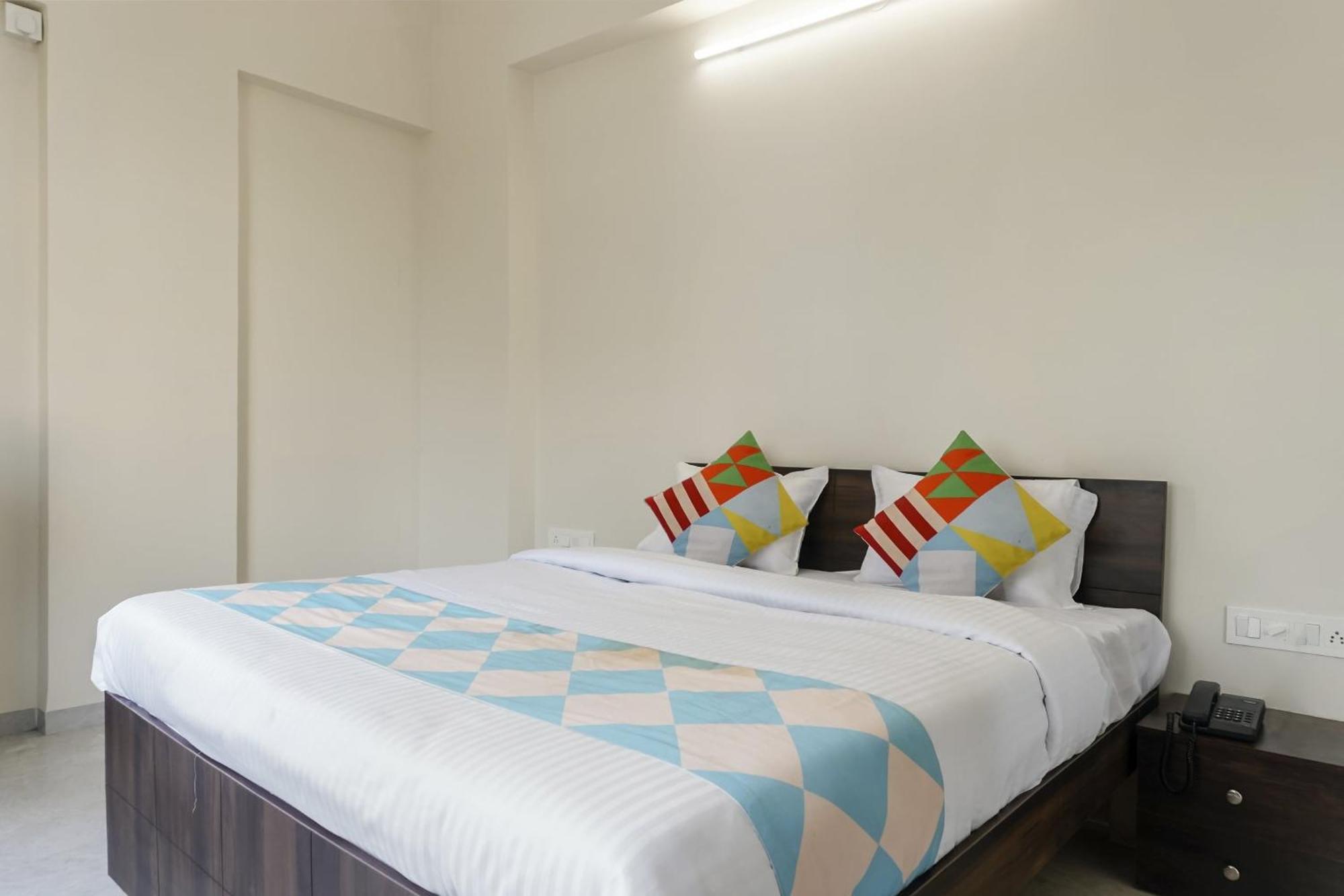 Hotel O Home Elegant Prime Ville Chinchvad Dış mekan fotoğraf